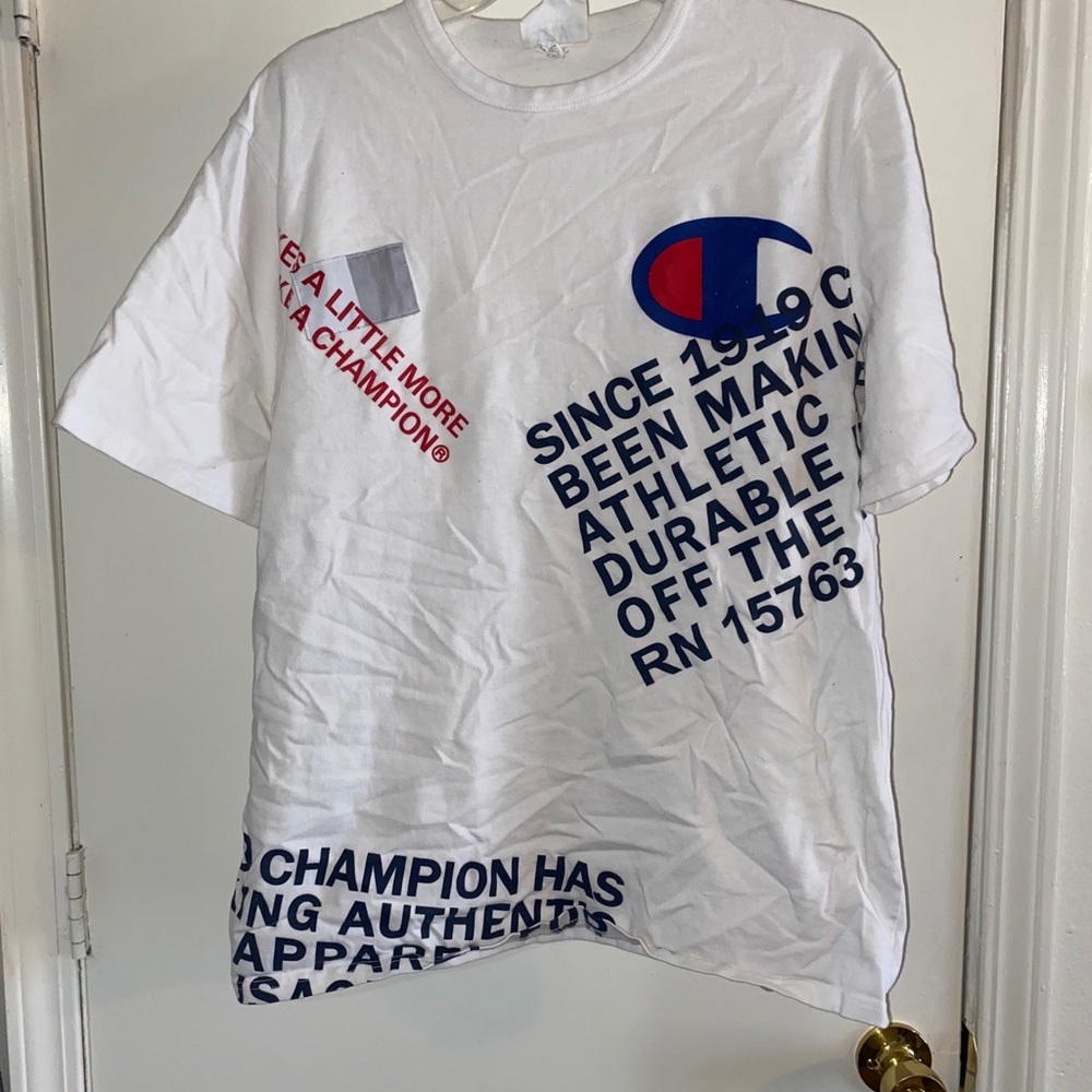 Men’s Champion shirt